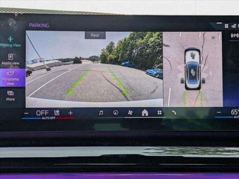 Used 2025 BMW i5 xDrive40 w/ M Sport Package image 13