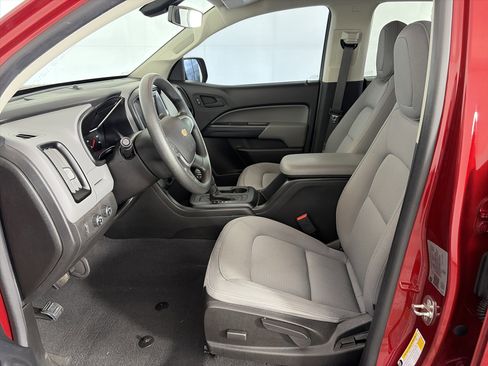 Certified 2021 Chevrolet Colorado W/T w/ Custom Special Edition image 7