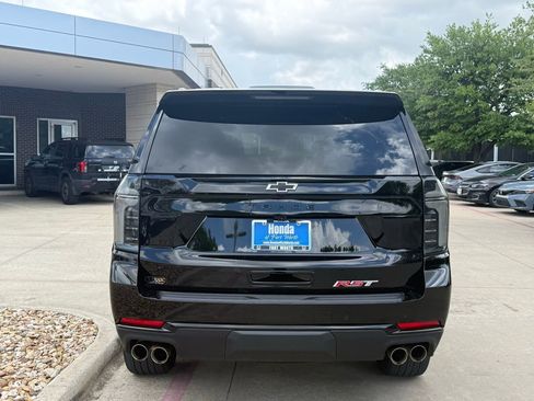 Used 2025 Chevrolet Tahoe RST w/ Comfort Package image 4