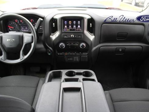 Used 2025 Chevrolet Silverado 1500 Custom Trail Boss AWD/4WD image 14