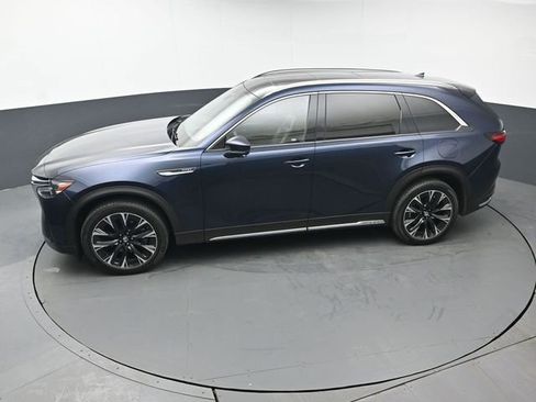 Certified 2024 MAZDA CX-90 Plug-In Hybrid w/ Premium Plus AWD/4WD image 39