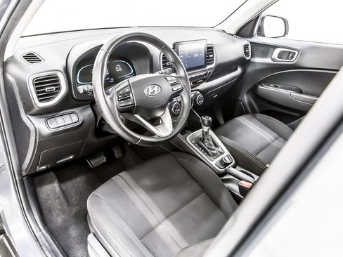 Used 2023 Hyundai Venue SEL FWD image 27