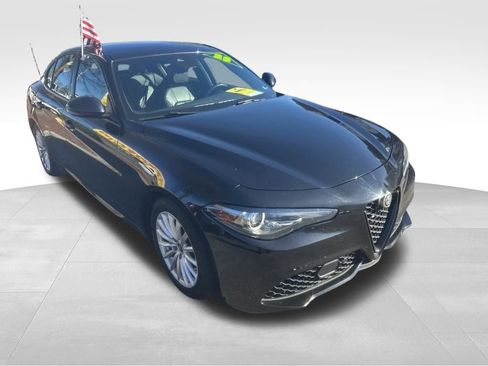 Used 2023 Alfa Romeo Giulia Sprint image 27