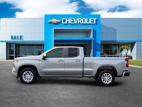 Used 2024 Chevrolet Silverado 1500 LT RWD image 6