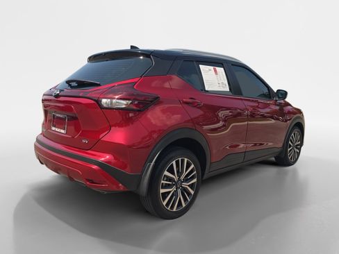Used 2024 Nissan Kicks SV FWD image 6