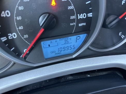 Used 2016 Toyota RAV4 LE image 27