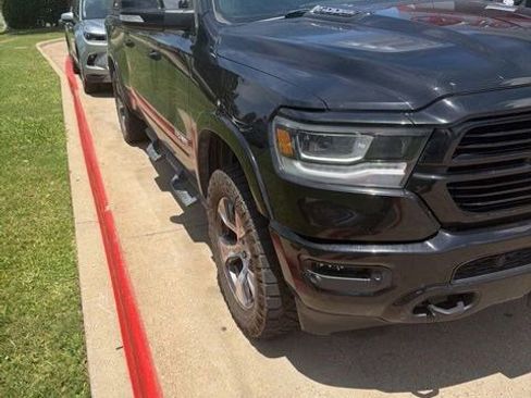 Used 2019 RAM 1500 Laramie AWD/4WD image 2