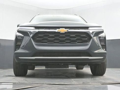New 2026 Chevrolet Trax LT FWD image 40