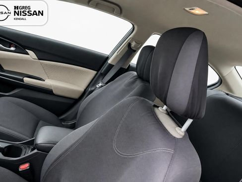 Used 2015 Honda Civic LX image 8