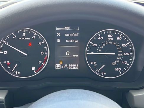 Used 2024 Subaru Crosstrek 2.0i Premium AWD/4WD image 22