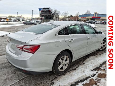 Used 2022 Chevrolet Malibu LT image 4