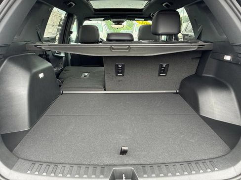 New 2027 Chevrolet Equinox RS w/ Safety and Technology Package AWD/4WD image 34