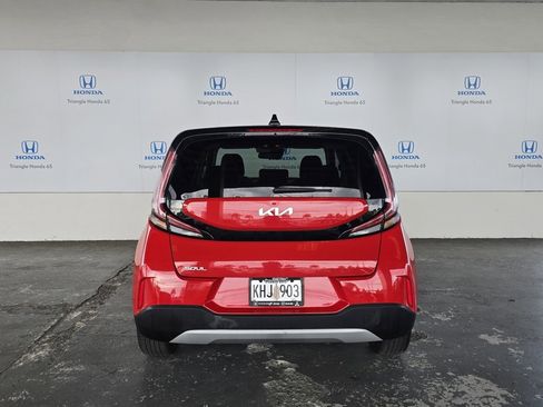 Used 2024 Kia Soul LX image 5