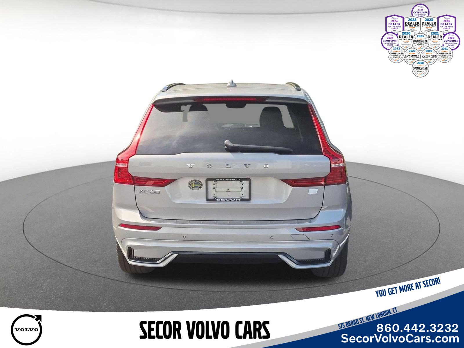Used 2024 Volvo XC60 T8 Ultimate w/ Protection Package Premier AWD/4WD image 8