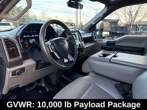 Used 2022 Ford F250 XL w/ Power Equipment Group image 11