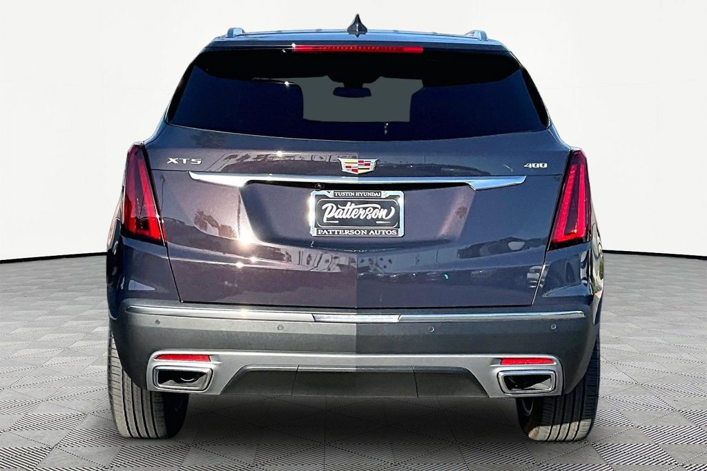 Used 2025 Cadillac XT5 Premium Luxury FWD image 5