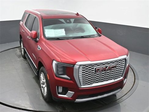 Certified 2024 GMC Yukon Denali image 46