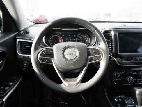 Used 2022 Jeep Cherokee Latitude Lux image 21