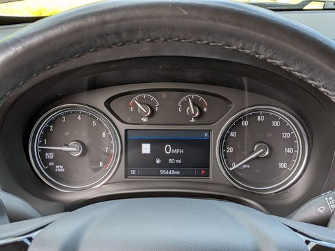 Used 2023 Buick Enclave Essence w/ Experience Buick Package FWD image 17