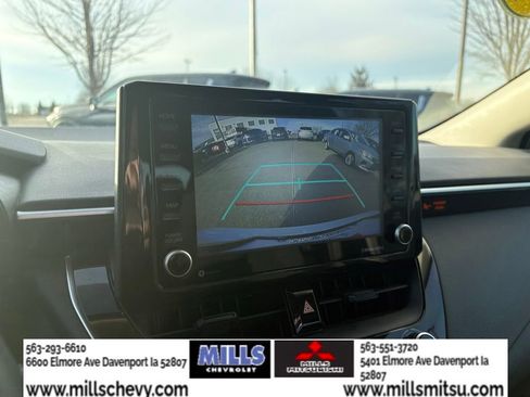 Used 2022 Toyota Corolla LE image 18