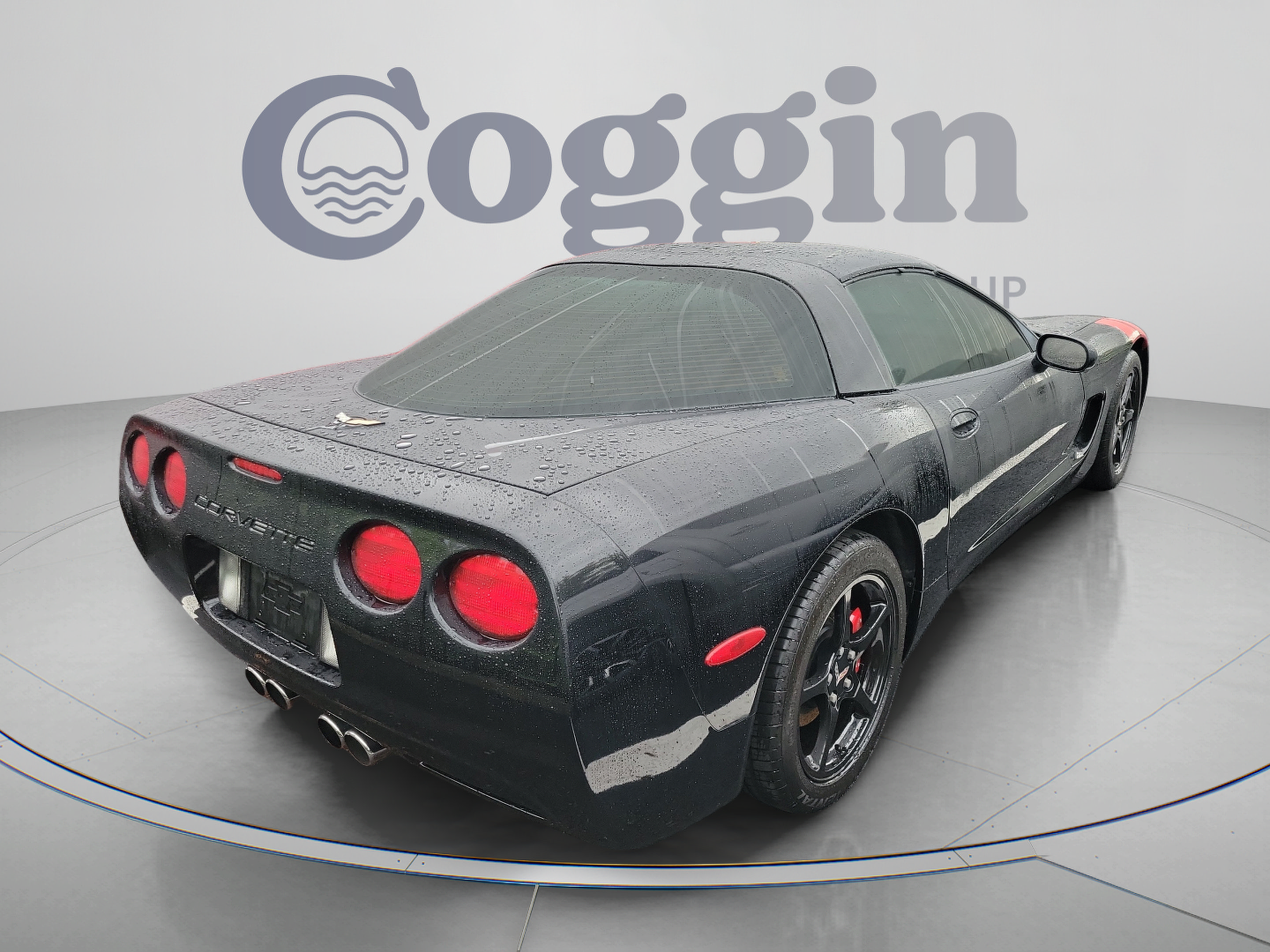 Used 2001 Chevrolet Corvette Coupe w/ Preferred Equipment Group2 RWD image 3