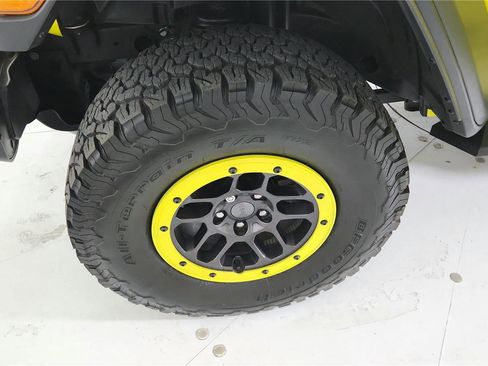 Used 2023 Jeep Wrangler Unlimited Sport AWD/4WD image 29