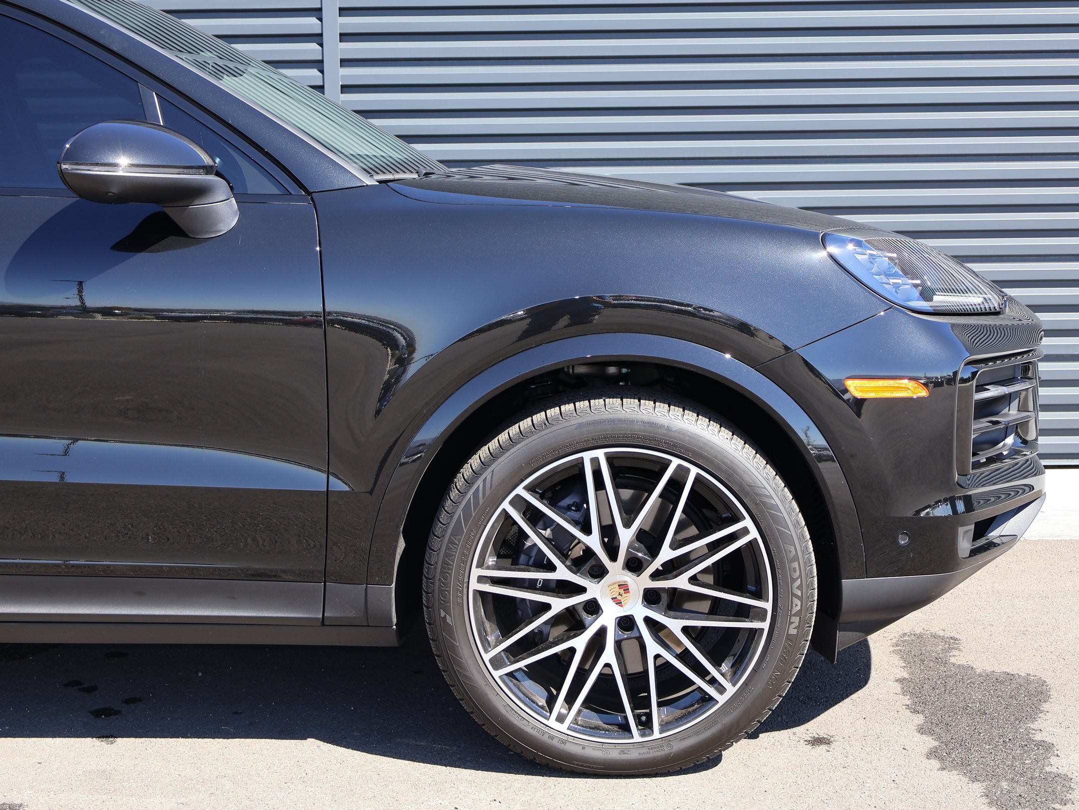 Certified 2026 Porsche Cayenne Coupe AWD/4WD image 12