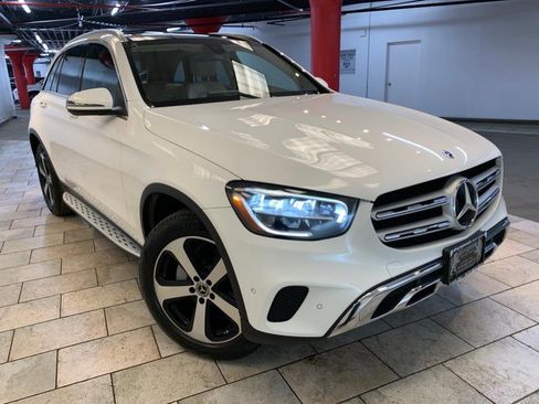 Used 2021 Mercedes-Benz GLC 300 4MATIC image 8