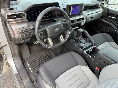 Certified 2025 Toyota Tacoma TRD Sport AWD/4WD image 13