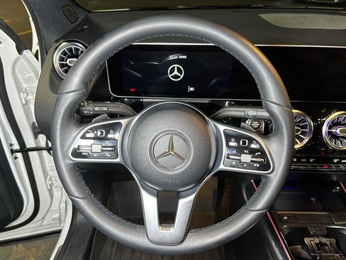 Certified 2021 Mercedes-Benz GLA 250 4MATIC image 26