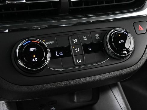 New 2026 Buick Envista Preferred w/ Convenience II Package image 15