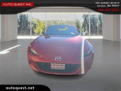 Used 2016 MAZDA MX-5 Miata Grand Touring image 2