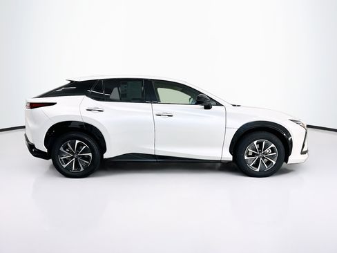 Used 2023 Lexus RZ 450e Premium w/ Technology Package AWD/4WD image 10