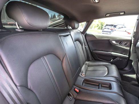 Used 2016 Audi RS 7 Prestige w/ RS 7 Dynamic Package AWD/4WD image 32