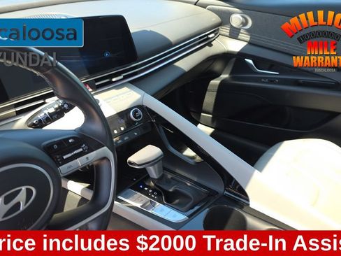 Used 2024 Hyundai Elantra Limited FWD image 21