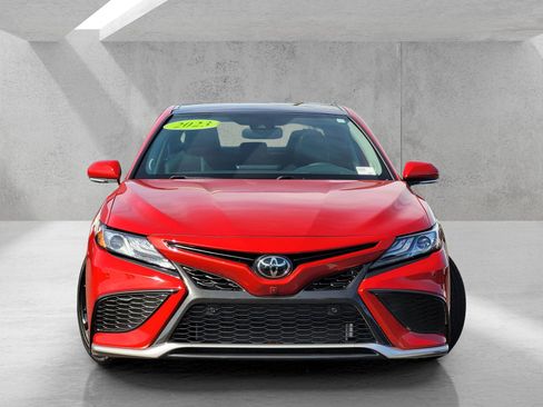 Used 2023 Toyota Camry XSE w/ Navigation Package image 2