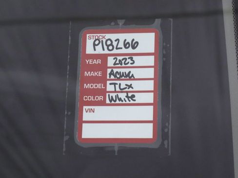 Used 2023 Acura TLX image 27