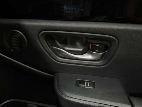 Used 2025 Honda Pilot EX-L image 50