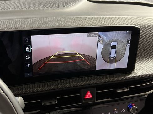 New 2025 Kia EV6 Wind image 17