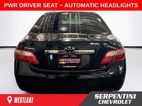 Used 2009 Toyota Camry LE FWD image 7