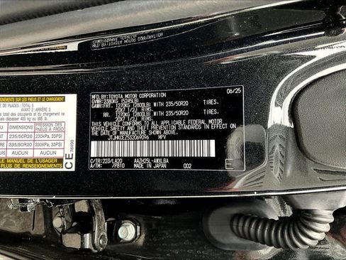 Used 2025 Lexus NX 350h AWD w/ Accessory Package (2T) image 19