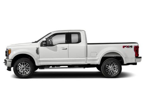 Used 2018 Ford F250 Lariat w/ Chrome Package AWD/4WD image 3
