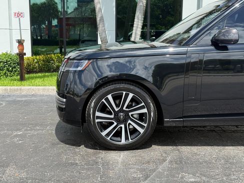 Used 2023 Land Rover Range Rover SE AWD/4WD image 13