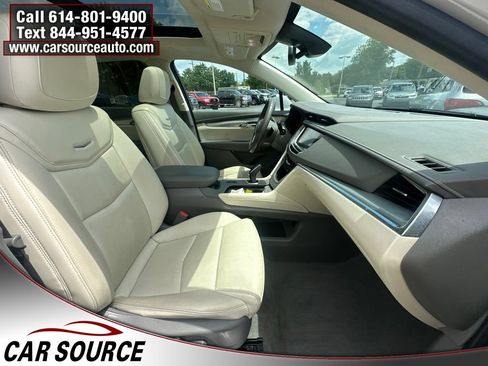 Used 2019 Cadillac XT5 Luxury FWD image 30