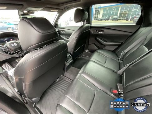 Certified 2025 Honda Accord Sport image 17