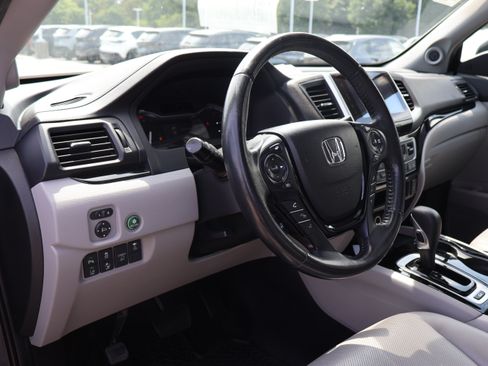 Used 2019 Honda Ridgeline RTL-E image 23
