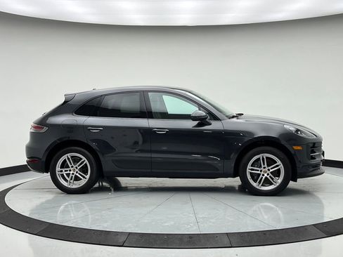Used 2021 Porsche Macan image 8