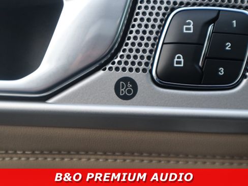 Used 2020 Ford Explorer Limited w/ Class III Trailer Tow Package image 27