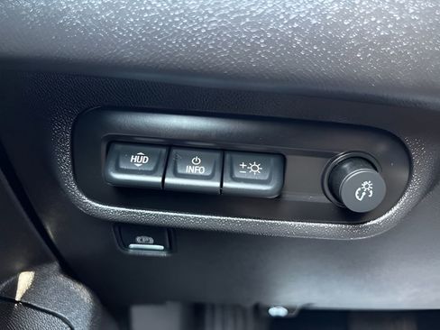 Used 2023 GMC Terrain Denali image 24