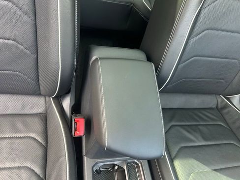 Used 2024 Volkswagen Tiguan SEL R-Line image 43